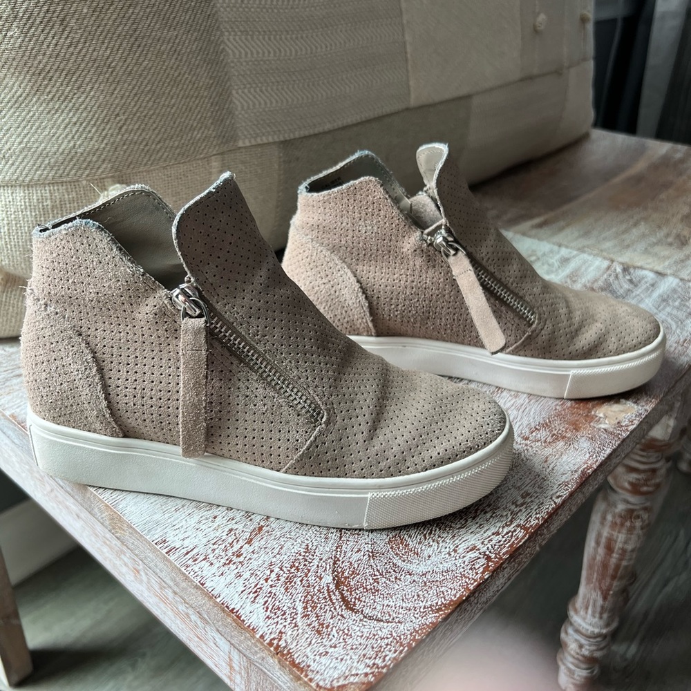 Steve Madden Caliber Sneaker